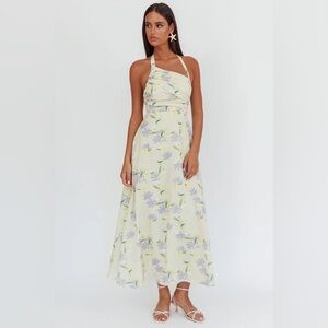 HERE COMES THE SUN Auriana Asymmetric Neckline Halter Maxi Dress Floral Lemon S